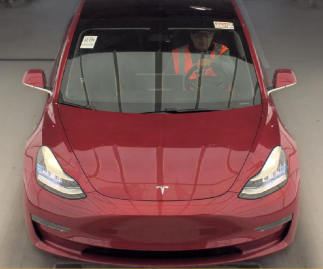 Used 2018 Tesla Model 3 Performance AWD/4WD image 2