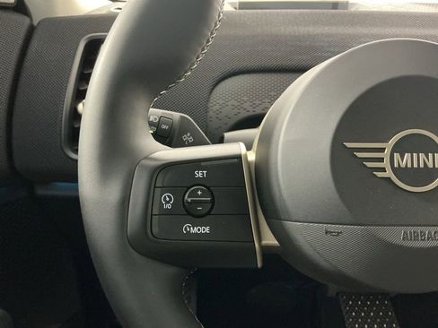 Certified 2025 MINI Cooper Countryman S AWD/4WD image 15