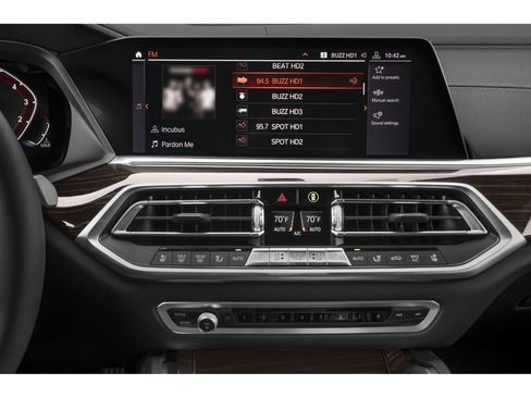 Used 2022 BMW X6 xDrive40i w/ M Sport Package AWD/4WD image 9