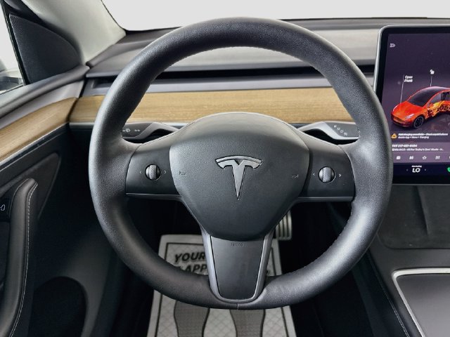 Used 2023 Tesla Model Y Performance AWD/4WD image 10