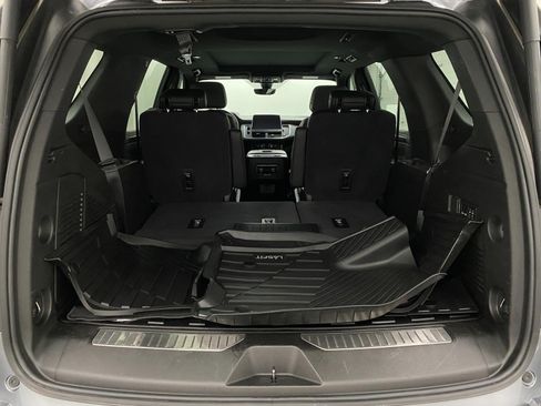 Used 2021 Chevrolet Tahoe High Country w/ Premium Package AWD/4WD image 5