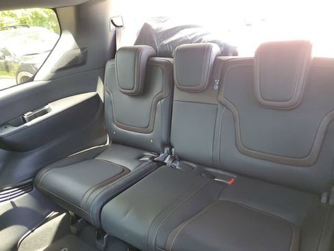 New 2025 Nissan Armada SL w/ Captain's Chari Seat Package AWD/4WD image 29