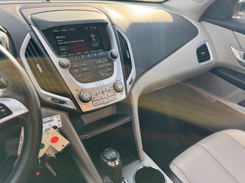 Used 2017 GMC Terrain SLT w/ Open Road Package AWD/4WD image 10