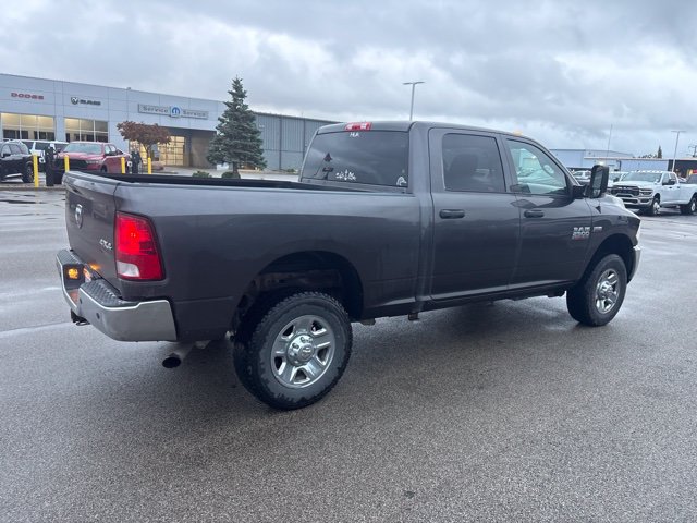 Used 2017 RAM 2500 Tradesman w/ Chrome Appearance Group AWD/4WD image 4