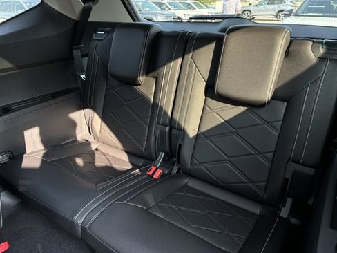 New 2026 Volkswagen Atlas SE FWD image 21
