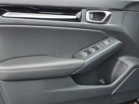 Used 2024 Honda Civic EX-L image 12
