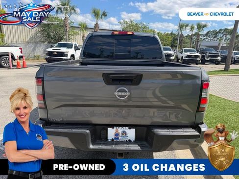 Used 2025 Nissan Frontier SV w/ SV Convenience Package RWD image 5