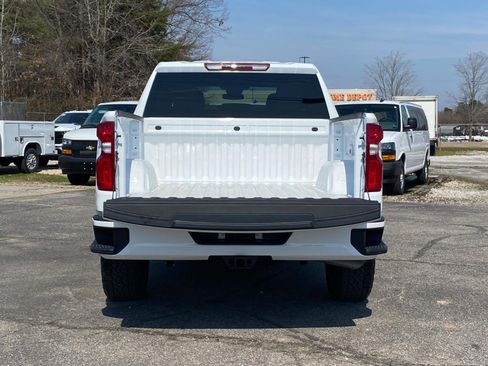 New 2026 Chevrolet Silverado 1500 RST w/ LPO, Dark Essentials Package AWD/4WD image 5
