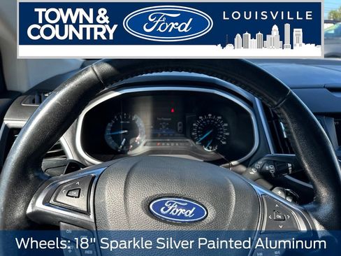 Used 2018 Ford Edge SEL FWD image 9