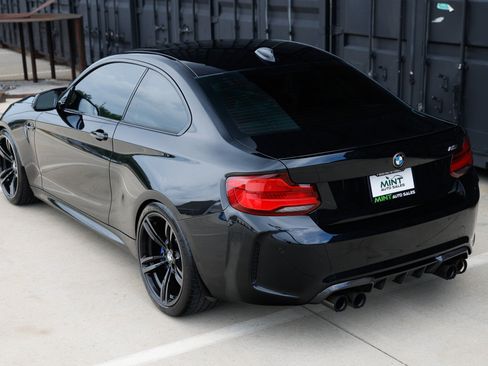Used 2018 BMW M2 RWD image 8