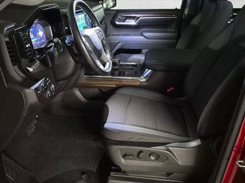 Used 2025 Chevrolet Silverado 1500 RST w/ LPO, Dark Essentials Package AWD/4WD image 12