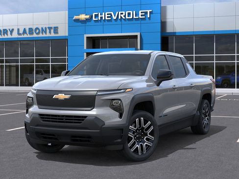 New 2026 Chevrolet Silverado EV W/T image 8