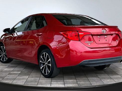 Used 2019 Toyota Corolla SE FWD image 4