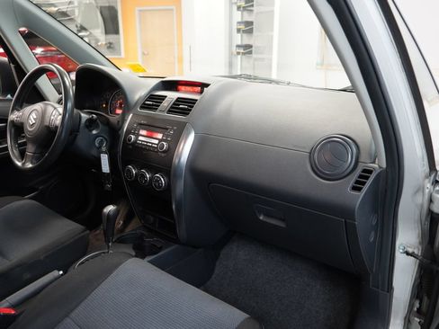 Used 2008 Suzuki SX4 Sedan FWD image 30