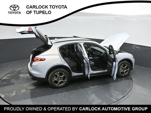 Used 2022 Alfa Romeo Stelvio Sprint image 48