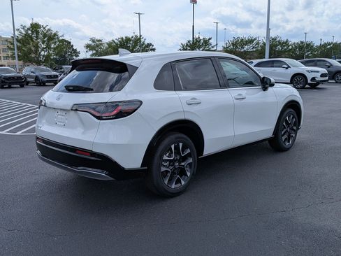 New 2026 Honda HR-V EX-L image 3