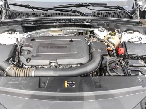 Used 2022 Buick Envision Essence w/ Sport Touring Package AWD/4WD image 44
