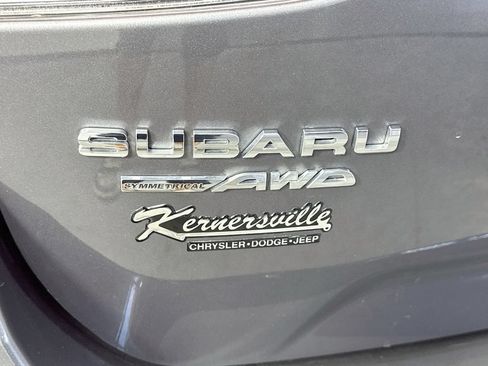 Used 2022 Subaru Forester AWD/4WD image 37