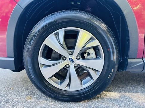 Used 2024 Subaru Ascent Premium w/ Convenience Package image 31