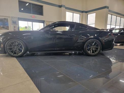 Certified 2024 Ford Mustang Dark Horse w/ Dark Horse Handlin Package RWD image 5