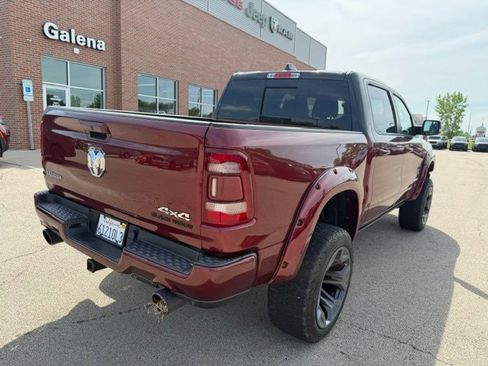 Used 2022 RAM 1500 Laramie w/ Sport Appearance Package AWD/4WD image 9
