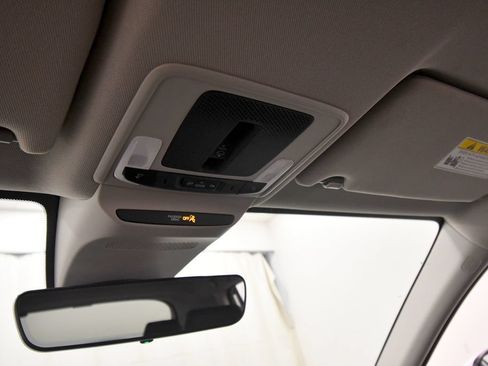 Certified 2023 Honda HR-V EX-L image 27