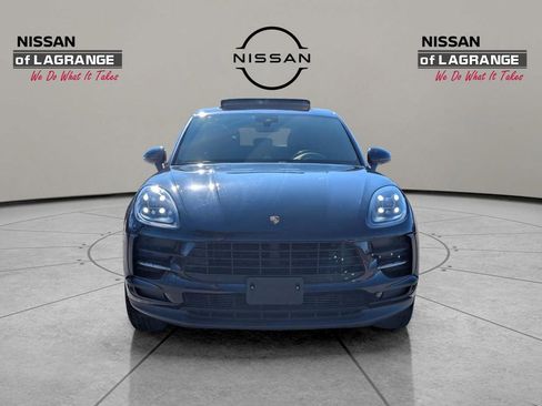 Used 2021 Porsche Macan AWD/4WD image 2