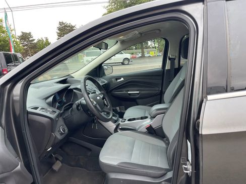 Used 2015 Ford Escape SE image 8
