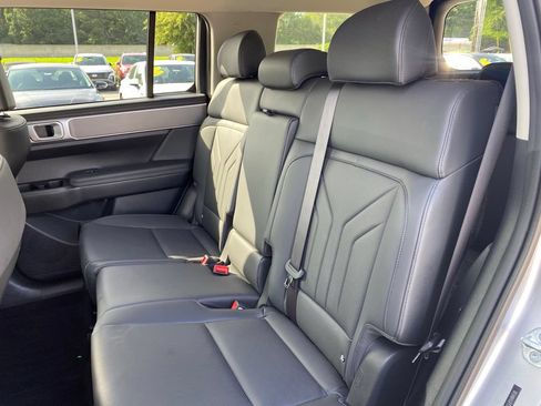 Used 2026 Hyundai Santa Fe SEL FWD image 24