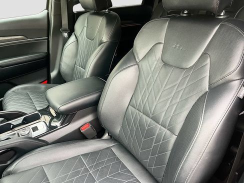 Used 2024 Kia Telluride SX X-Line AWD/4WD image 22