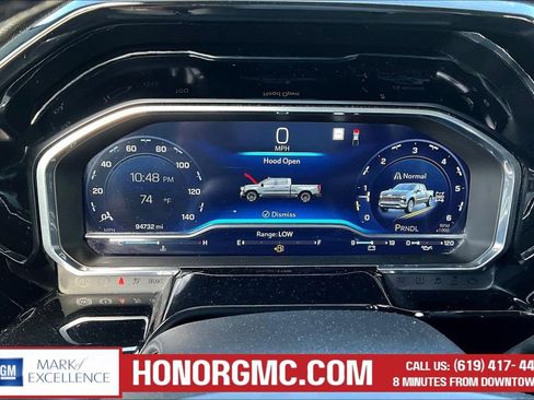 Used 2022 Chevrolet Silverado 1500 LT AWD/4WD image 14