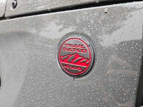 Used 2021 Jeep Wrangler Unlimited Rubicon image 17