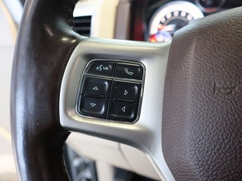 Used 2017 RAM 3500 Laramie image 19