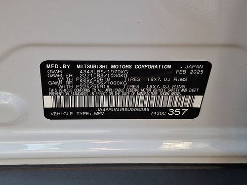 Used 2025 Mitsubishi Outlander Sport LE AWD/4WD image 27