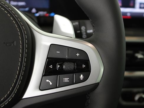 New 2026 BMW X5 xDrive40i w/ M Sport Package image 29