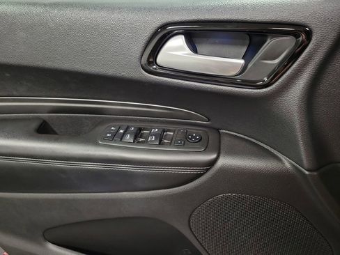 Used 2021 Dodge Durango SXT w/ 3rd Row Seating Group AWD/4WD image 18