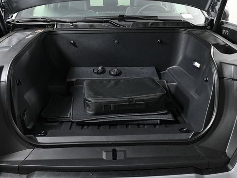 New 2026 GMC Sierra EV Elevation image 32