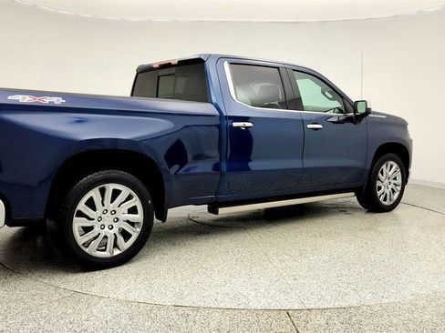 Used 2019 Chevrolet Silverado 1500 LTZ w/ LTZ Premium Package image 5