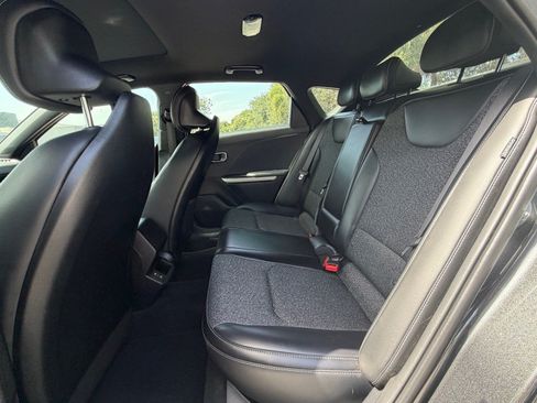 Used 2025 Kia K4 EX w/ GT-Line Sunroof Package FWD image 25