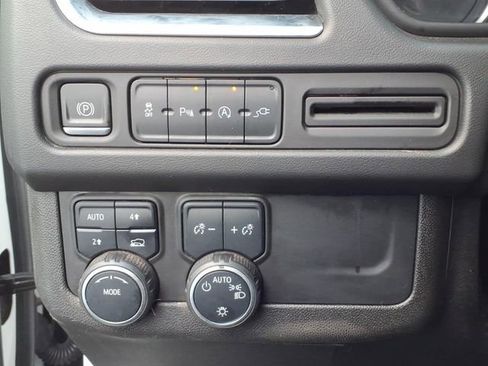 Used 2021 Chevrolet Tahoe RST image 11