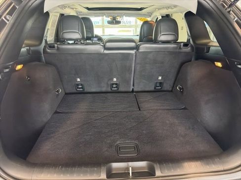 Used 2019 Jeep Cherokee Limited w/ Luxury Group AWD/4WD image 21