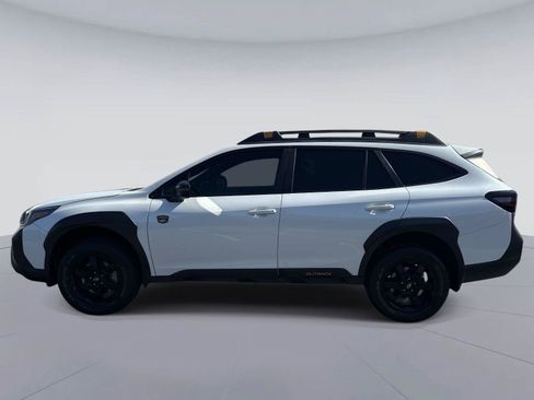 Used 2022 Subaru Outback Wilderness w/ Wilderness Package AWD/4WD image 7