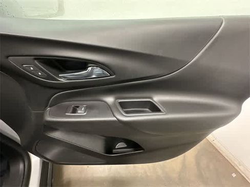 Used 2019 Chevrolet Equinox LT image 22
