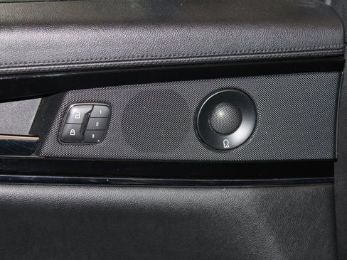 Used 2021 Lincoln Nautilus Reserve image 23