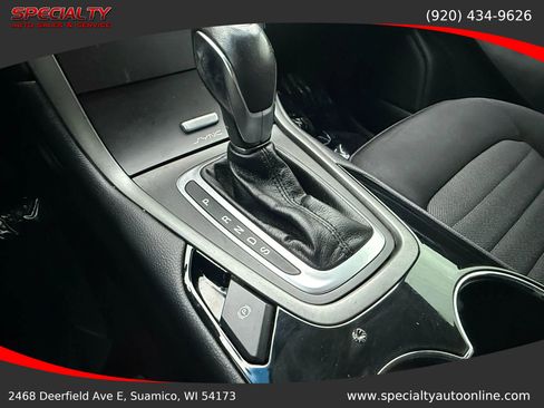 Used 2016 Ford Edge SE image 27