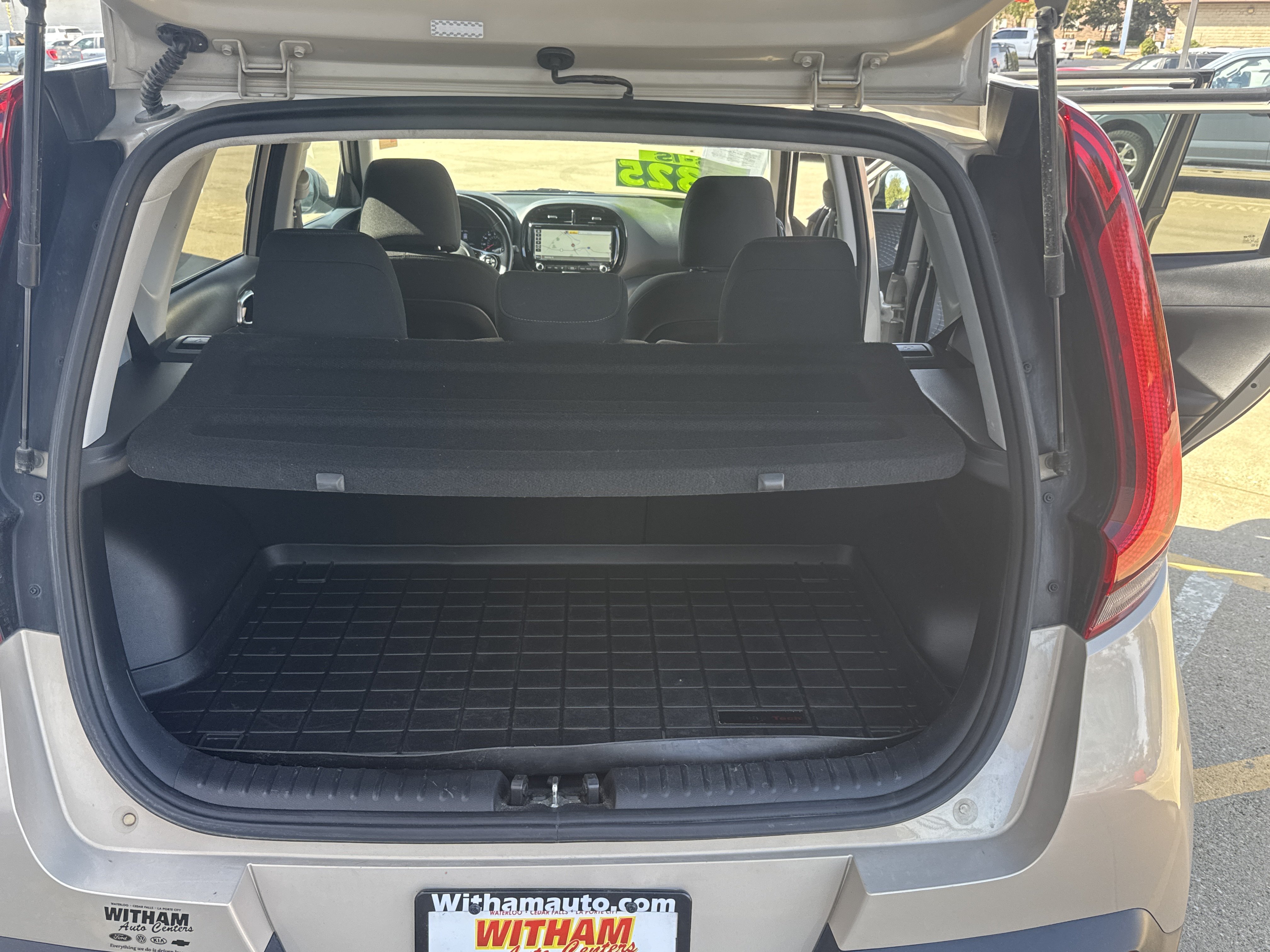 Used 2020 Kia Soul EX FWD image 9