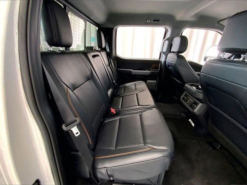 Used 2026 Ford F250 Lariat w/ Chrome Package image 25