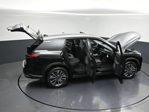 New 2027 INFINITI QX60 Luxe w/ Cargo Package AWD/4WD image 36