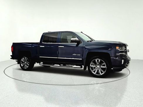 Used 2018 Chevrolet Silverado 1500 LTZ Z71 w/ Centennial Edition AWD/4WD image 2