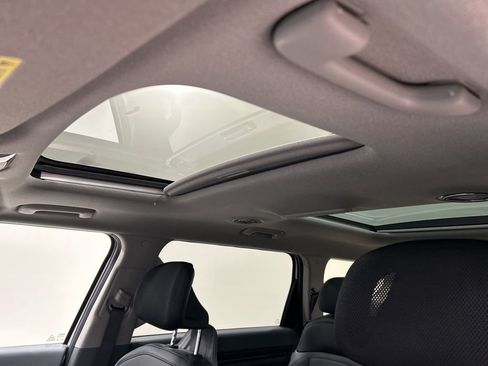 New 2026 Kia EV9 Wind image 25